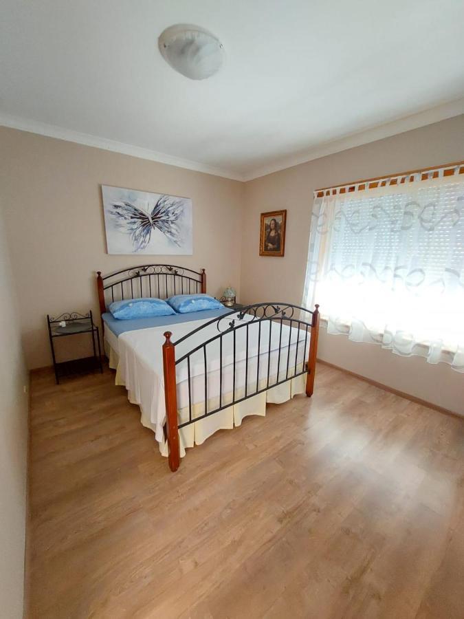 Australia Villa Makarska Exterior photo